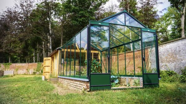 Vitavia R3H Greenhouse with Base Frame – Width 10 ft 0 in